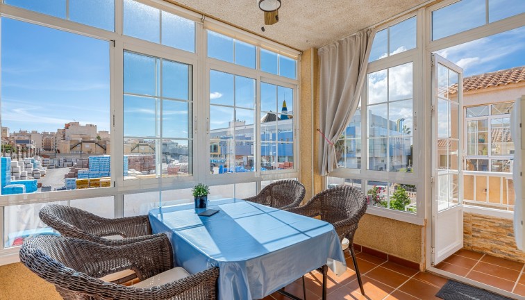 Reventa - Apartamento / piso - Torrevieja