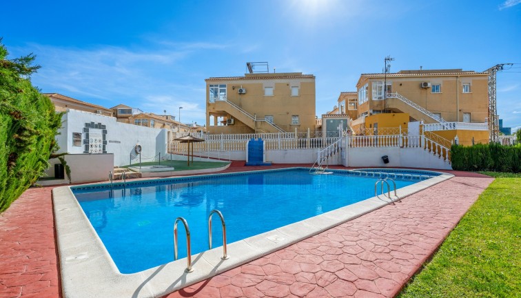 Reventa - Apartamento / piso - Torrevieja