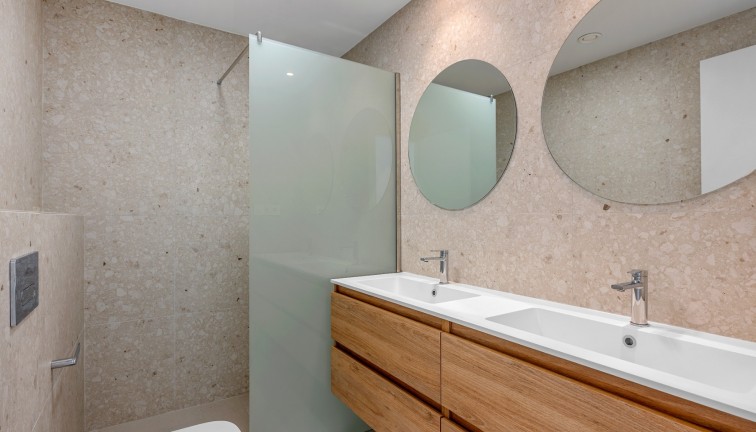 Reventa - Apartamento / piso - Pilar de la Horadada