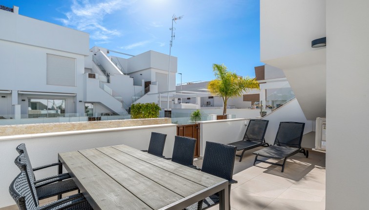 Reventa - Apartamento / piso - Pilar de la Horadada