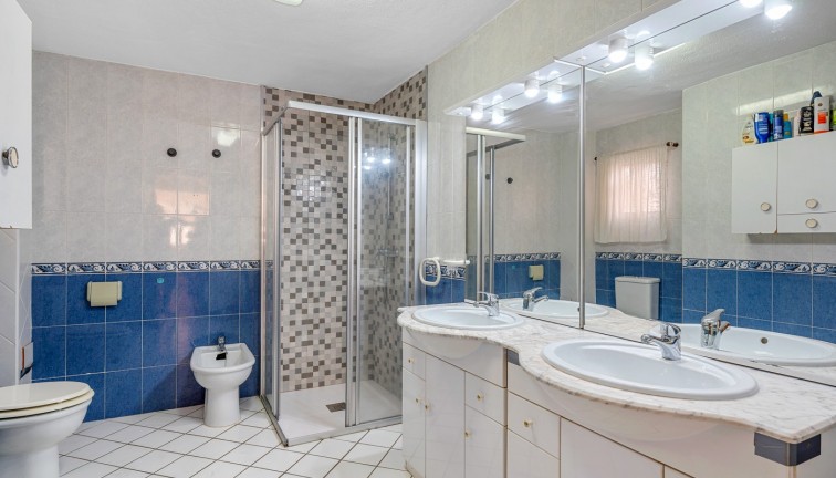 Reventa - Chalet - Orihuela Costa - Playa Flamenca