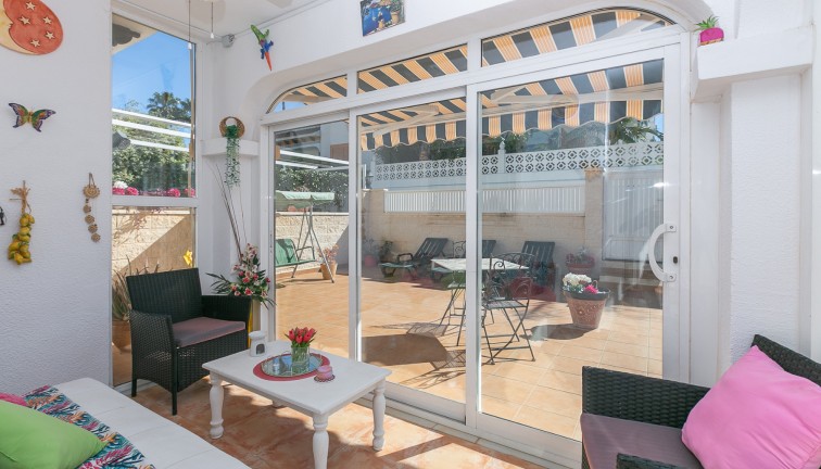 Jälleenmyynti - Paritalo/Rivitalo - Mil Palmeras - Pilar de la Horadada