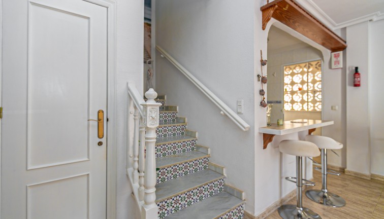 Jälleenmyynti - Paritalo/Rivitalo - Mil Palmeras - Pilar de la Horadada