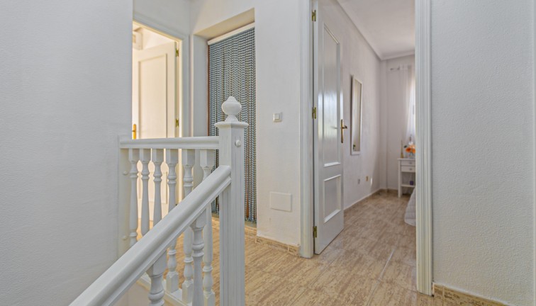 Jälleenmyynti - Paritalo/Rivitalo - Mil Palmeras - Pilar de la Horadada