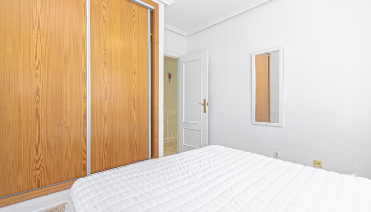 Jälleenmyynti - Paritalo/Rivitalo - Mil Palmeras - Pilar de la Horadada