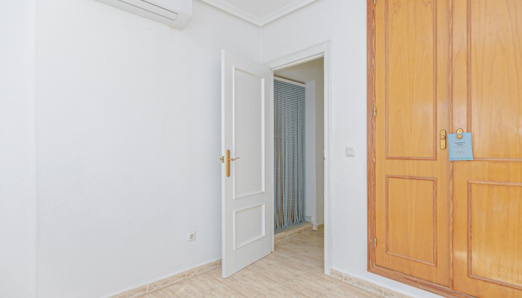 Jälleenmyynti - Paritalo/Rivitalo - Mil Palmeras - Pilar de la Horadada