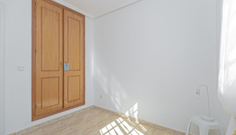 Jälleenmyynti - Paritalo/Rivitalo - Mil Palmeras - Pilar de la Horadada