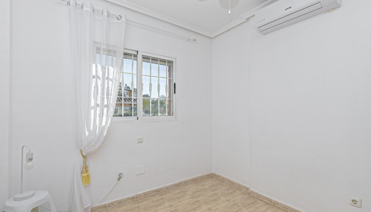 Jälleenmyynti - Paritalo/Rivitalo - Mil Palmeras - Pilar de la Horadada