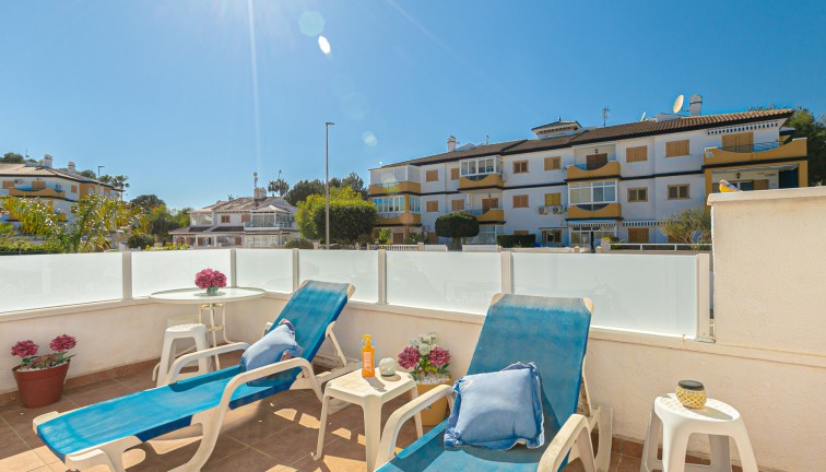 Jälleenmyynti - Paritalo/Rivitalo - Mil Palmeras - Pilar de la Horadada