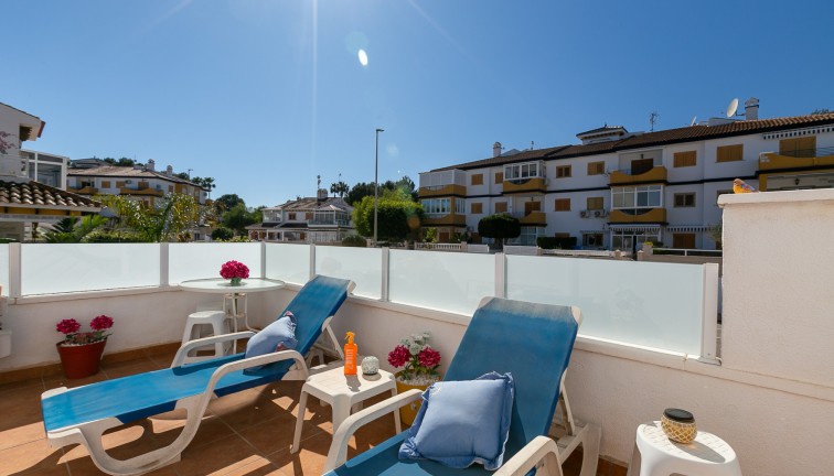 Jälleenmyynti - Paritalo/Rivitalo - Mil Palmeras - Pilar de la Horadada