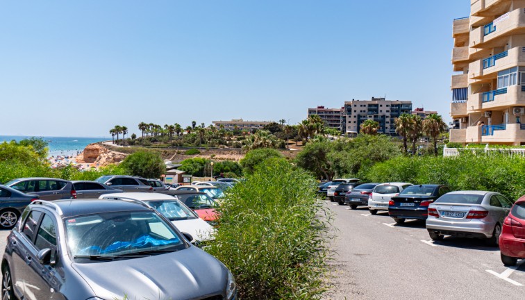 Jälleenmyynti - Paritalo/Rivitalo - Mil Palmeras - Pilar de la Horadada