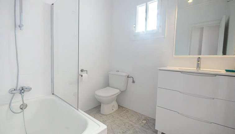 Reventa - Chalet - San Miguel de Salinas