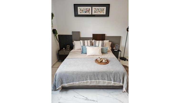 Uudistuotanto - Asunto - San Miguel de Salinas