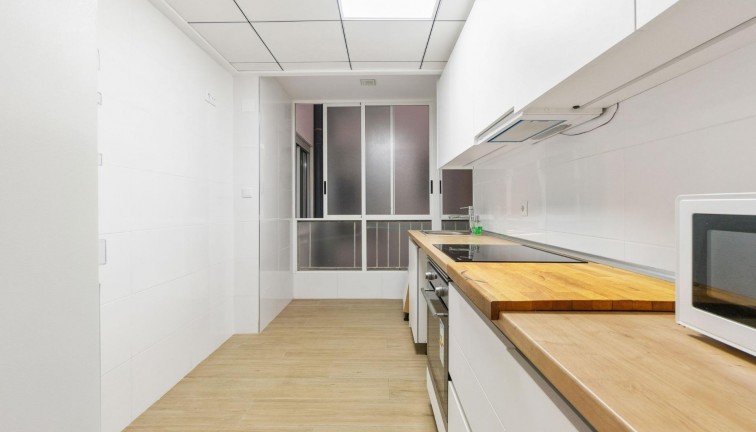 Reventa - Apartamento / piso - Torrevieja - Playa del Cura