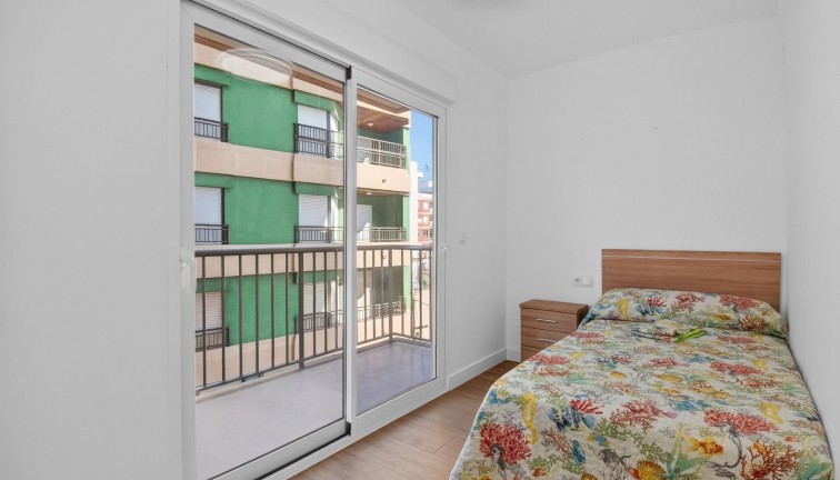 Reventa - Apartamento / piso - Torrevieja - Playa del Cura
