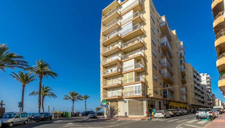 Reventa - Apartamento / piso - Torrevieja - Playa del Cura