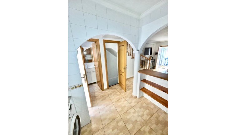 Resale - Semi-Detached - Playa Flamenca