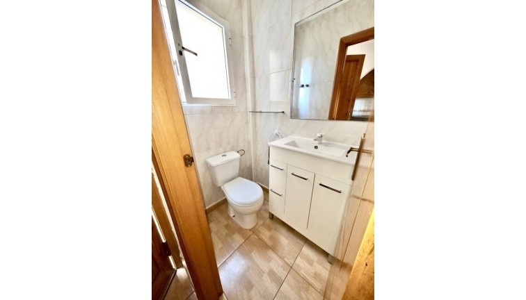 Resale - Semi-Detached - Playa Flamenca