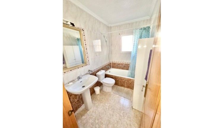 Resale - Semi-Detached - Playa Flamenca