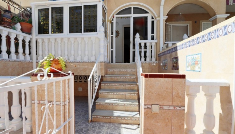 Resale - Semi-Detached - Playa Flamenca