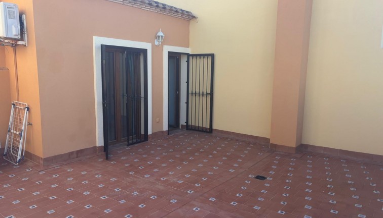 Jälleenmyynti - Paritalo/Rivitalo - Algorfa - La Finca Golf