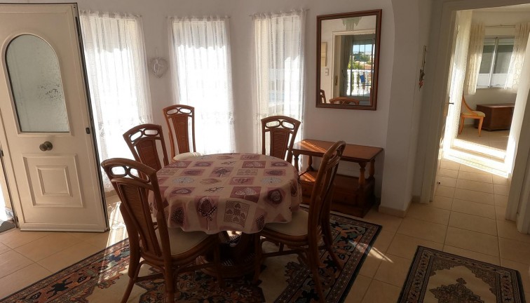 Resale - Chalet - Algorfa