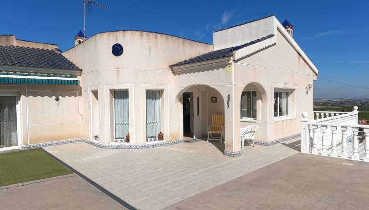 Resale - Chalet - Algorfa