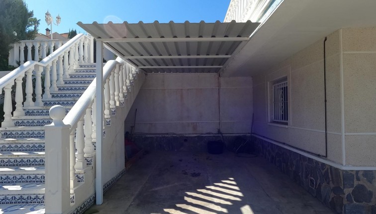 Resale - Chalet - Algorfa