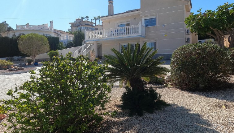 Resale - Chalet - Algorfa