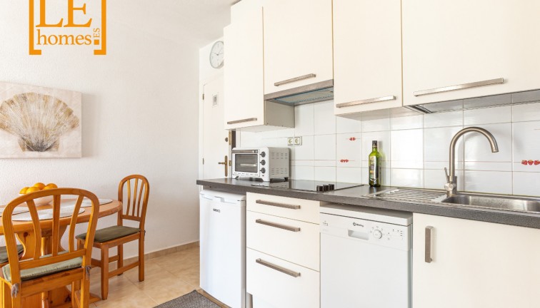 Jälleenmyynti - Bungalow - Torrevieja - Lago Jardin