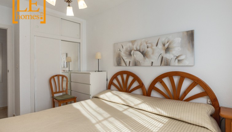 Jälleenmyynti - Bungalow - Torrevieja - Lago Jardin