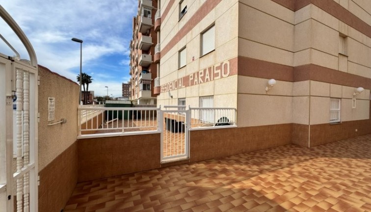 Reventa - Apartamento / piso - Torrevieja