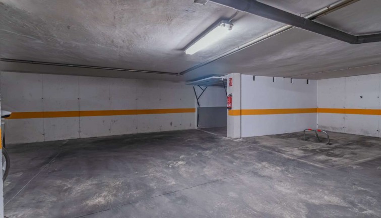 Återförsäljning - Garage - Torrevieja