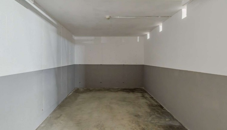 Återförsäljning - Garage - Torrevieja