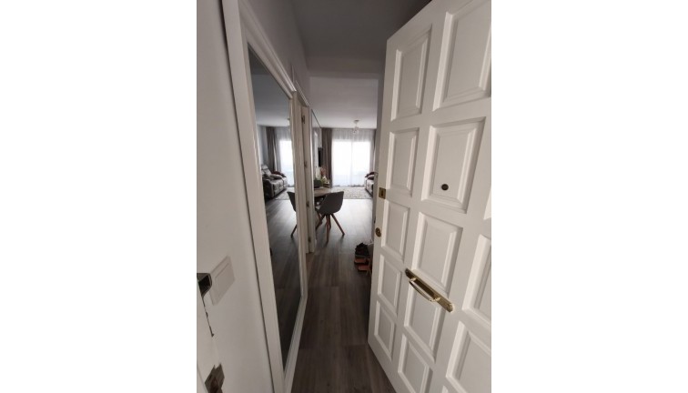 Reventa - Apartamento / piso - Torrevieja