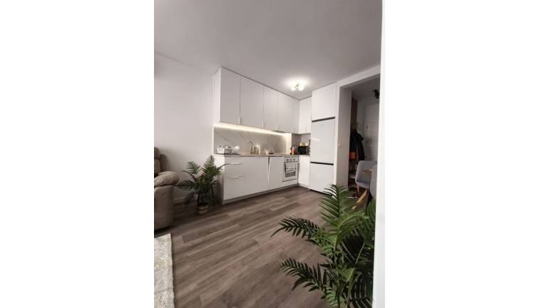 Reventa - Apartamento / piso - Torrevieja