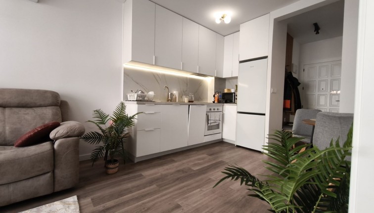 Reventa - Apartamento / piso - Torrevieja