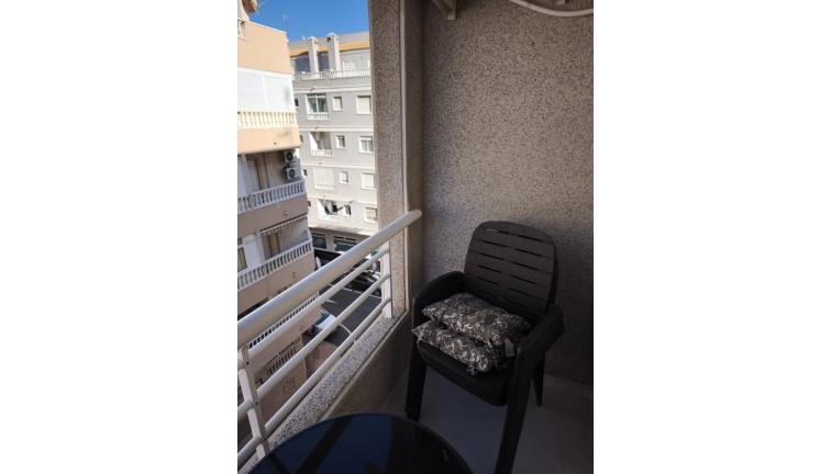 Reventa - Apartamento / piso - Torrevieja