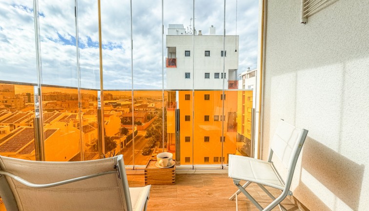 Resale - Apartment - Torrevieja - Nueva Torrevieja