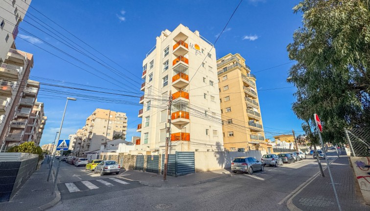 Resale - Apartment - Torrevieja - Nueva Torrevieja