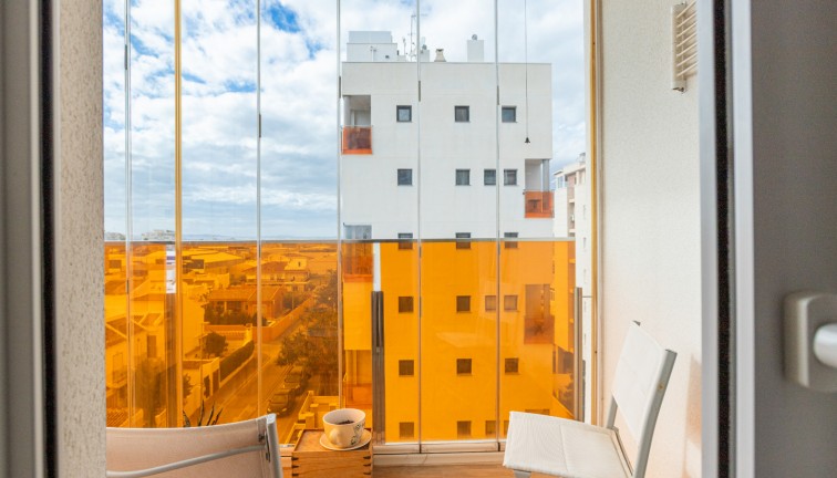 Resale - Apartment - Torrevieja - Nueva Torrevieja