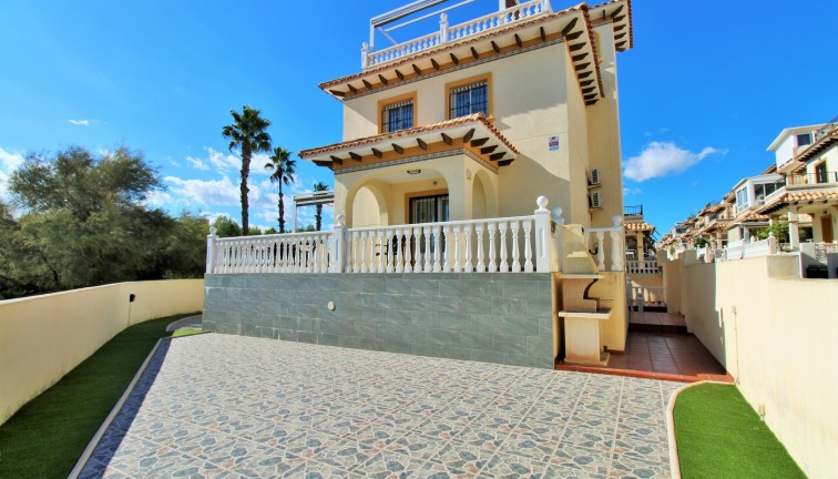 Resale - Chalet - Playa Flamenca