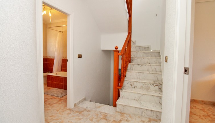 Resale - Chalet - Playa Flamenca