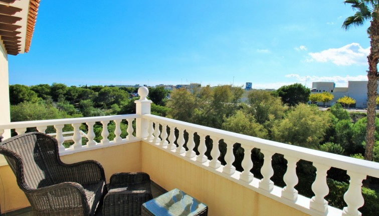 Resale - Chalet - Playa Flamenca