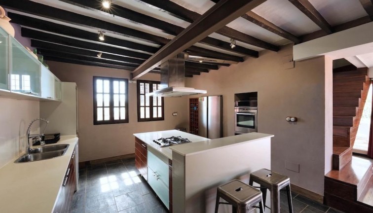 Jälleenmyynti - Erillistalo - Orihuela - Torremendo