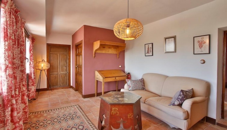 Jälleenmyynti - Erillistalo - Orihuela - Torremendo