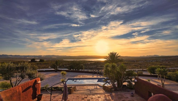 Jälleenmyynti - Erillistalo - Orihuela - Torremendo