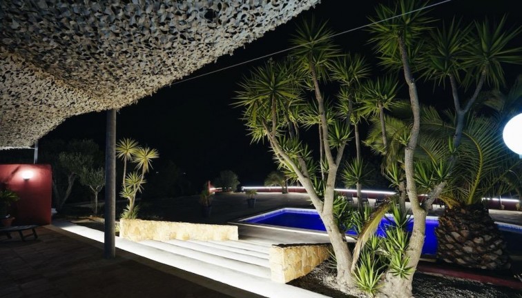 Jälleenmyynti - Erillistalo - Orihuela - Torremendo