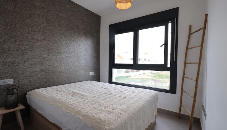 Reventa - Bungalow - Pilar de la Horadada - Zona Pueblo