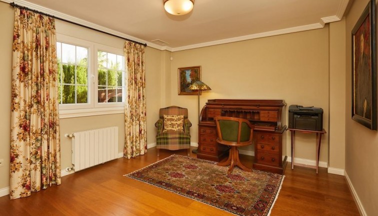 Jälleenmyynti - Erillistalo - Rojales - Centro de la Ciudad Quesada